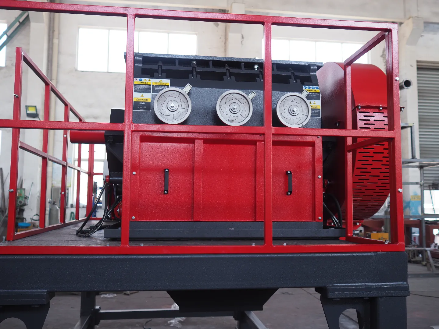 Extra large rigid plastic crusher front view with heavy-duty cutting chamber